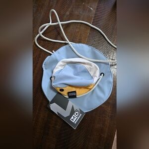 Moodone Hat Shaped Crossbody Bag- Blue/yellow